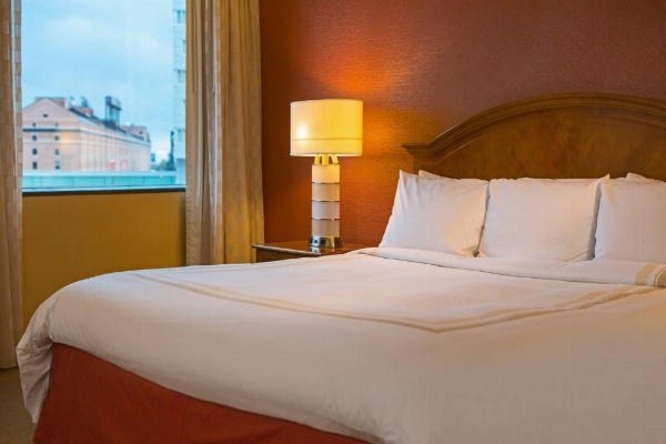 Baltimore Marriott Inner Harbor at Camden Yards image 13